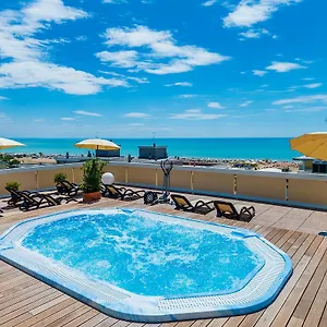 Hotel Victoria, Bibione
